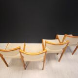 Ensemble de quatre chaises