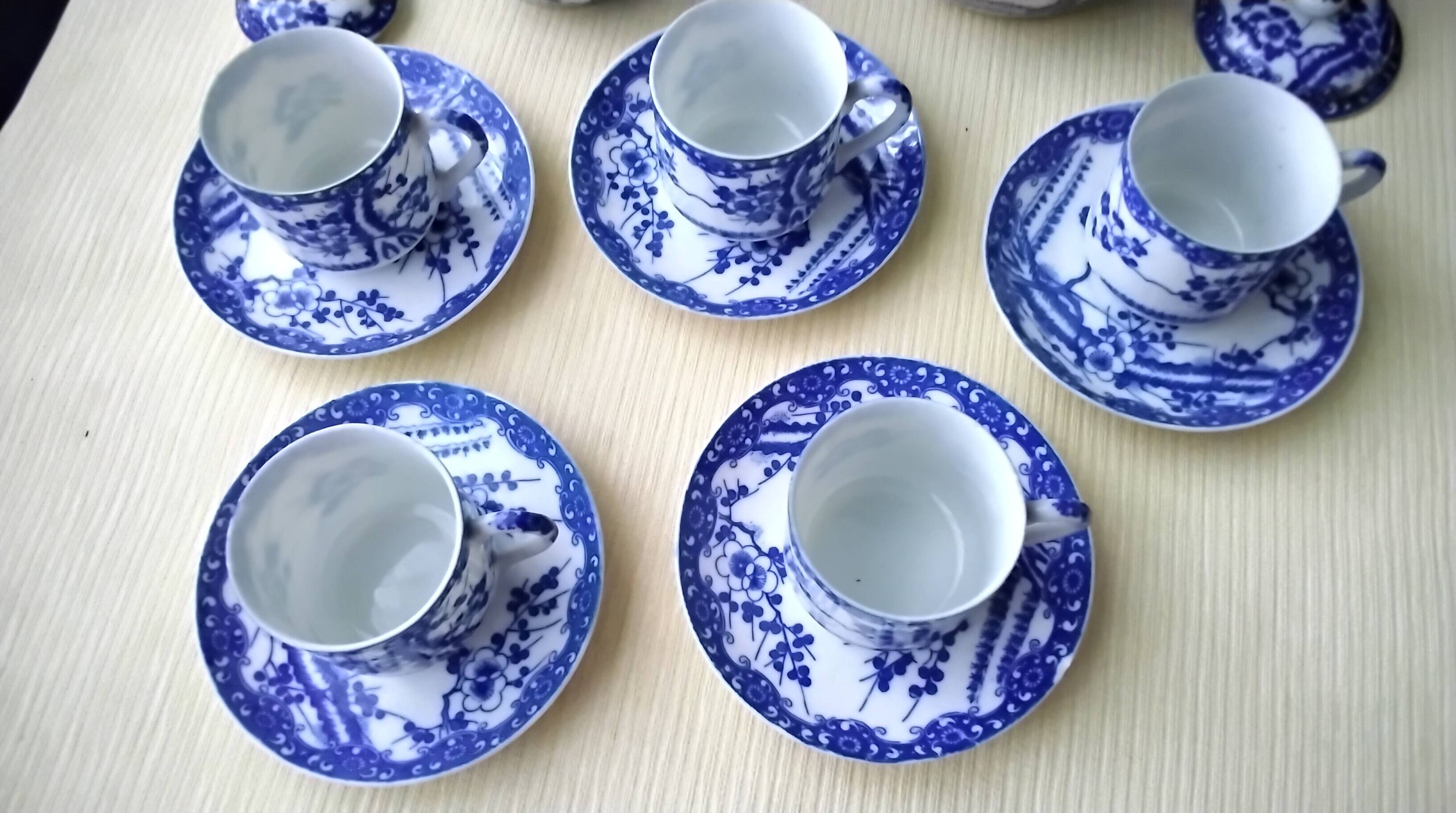 Service à thé en Porcelaine du Japon