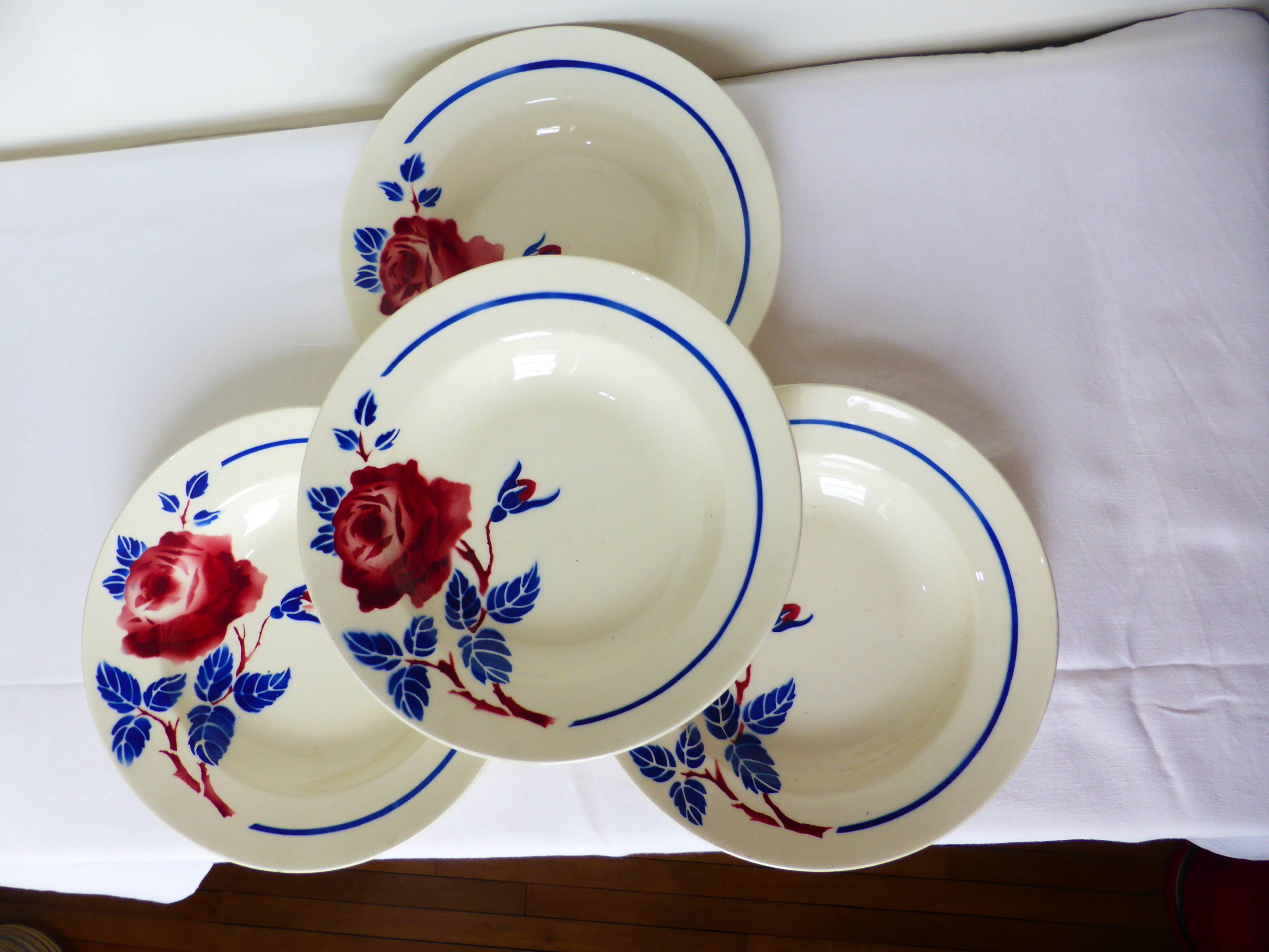 4 K&G hollow plates model Chantal 220527