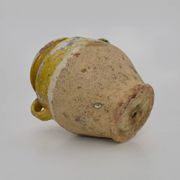 Magnificent glazed yellow confit pot, south-west of France. 19th century.
