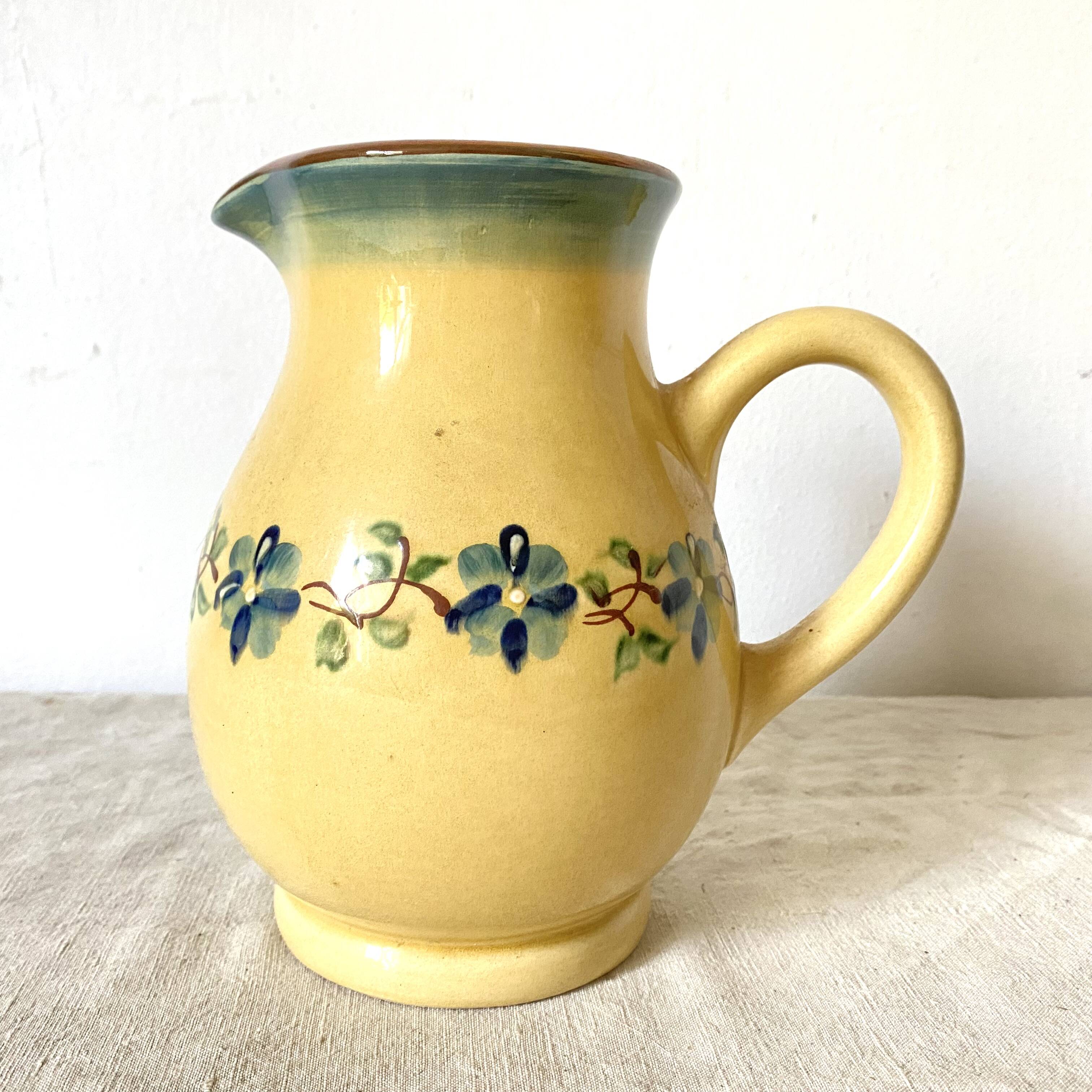 Provençal pitcher poët Laval