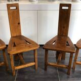 Suite of 4 brutalist-style tripod chairs