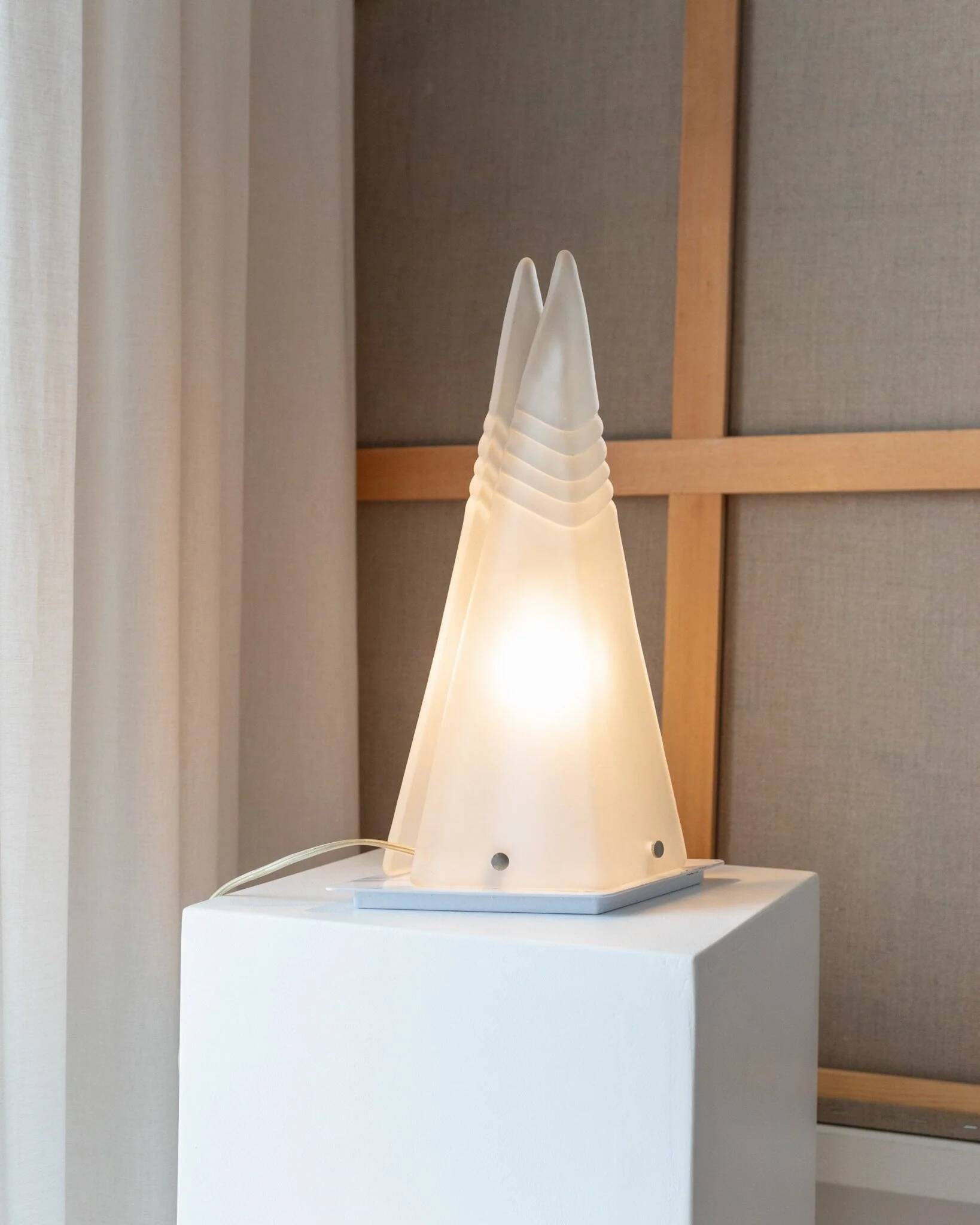 Milky White Murano Frosted Glass Pyramid Table Lamp with White Metal Base - Italian Space Age Design, 1970s