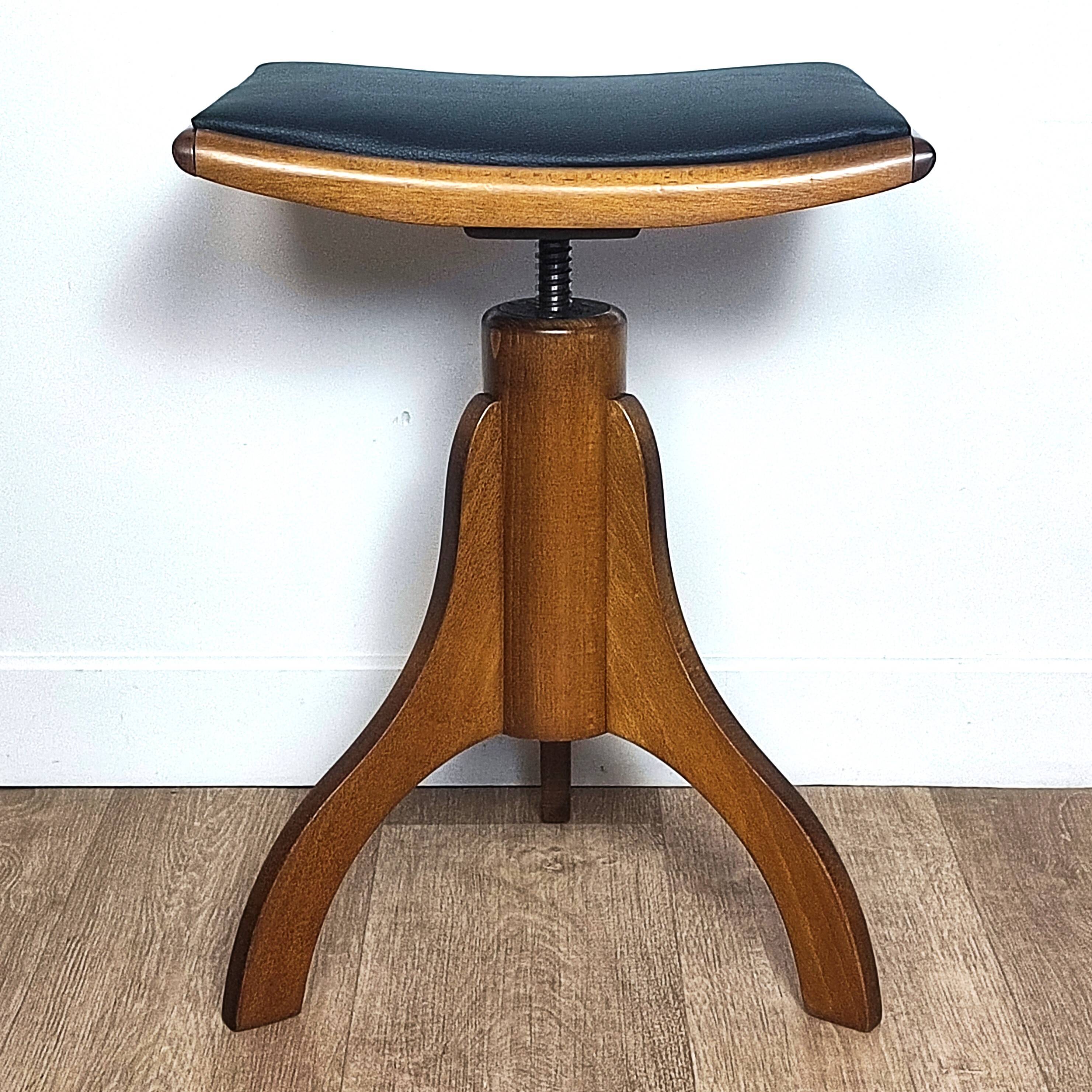Swivel piano stool