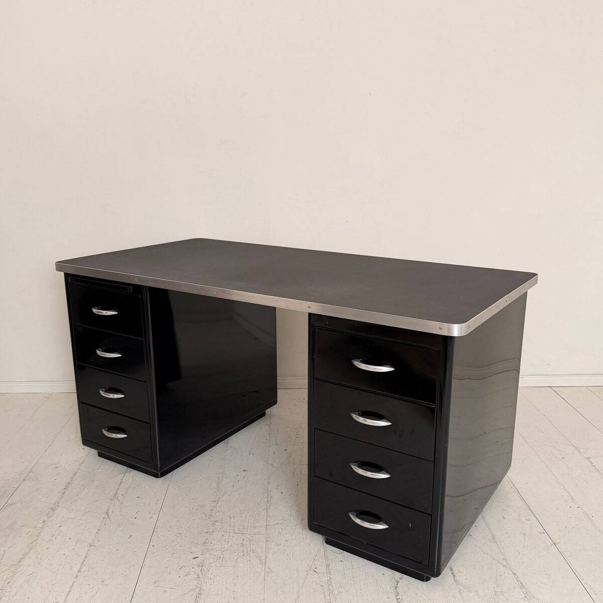 German Bauhaus Writing Desk in Black Lacquered Metal, 1925