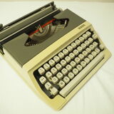 Typewriter Japy L70 - 1968 (with inkpad nine)