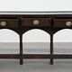 Table d'appoint/commode anglaise ancienne du XVIIIe siècle en chêne