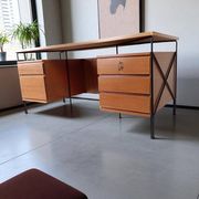 Bureau double caisson moderniste ARP (Guariche, Motte, Mortier) – 1955