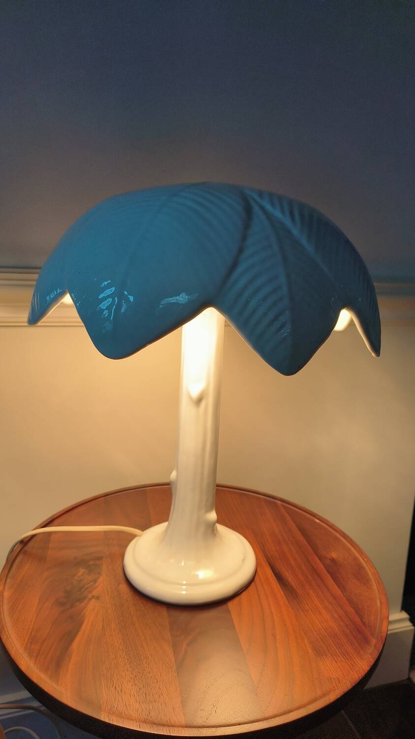 Ceramic palm lamp