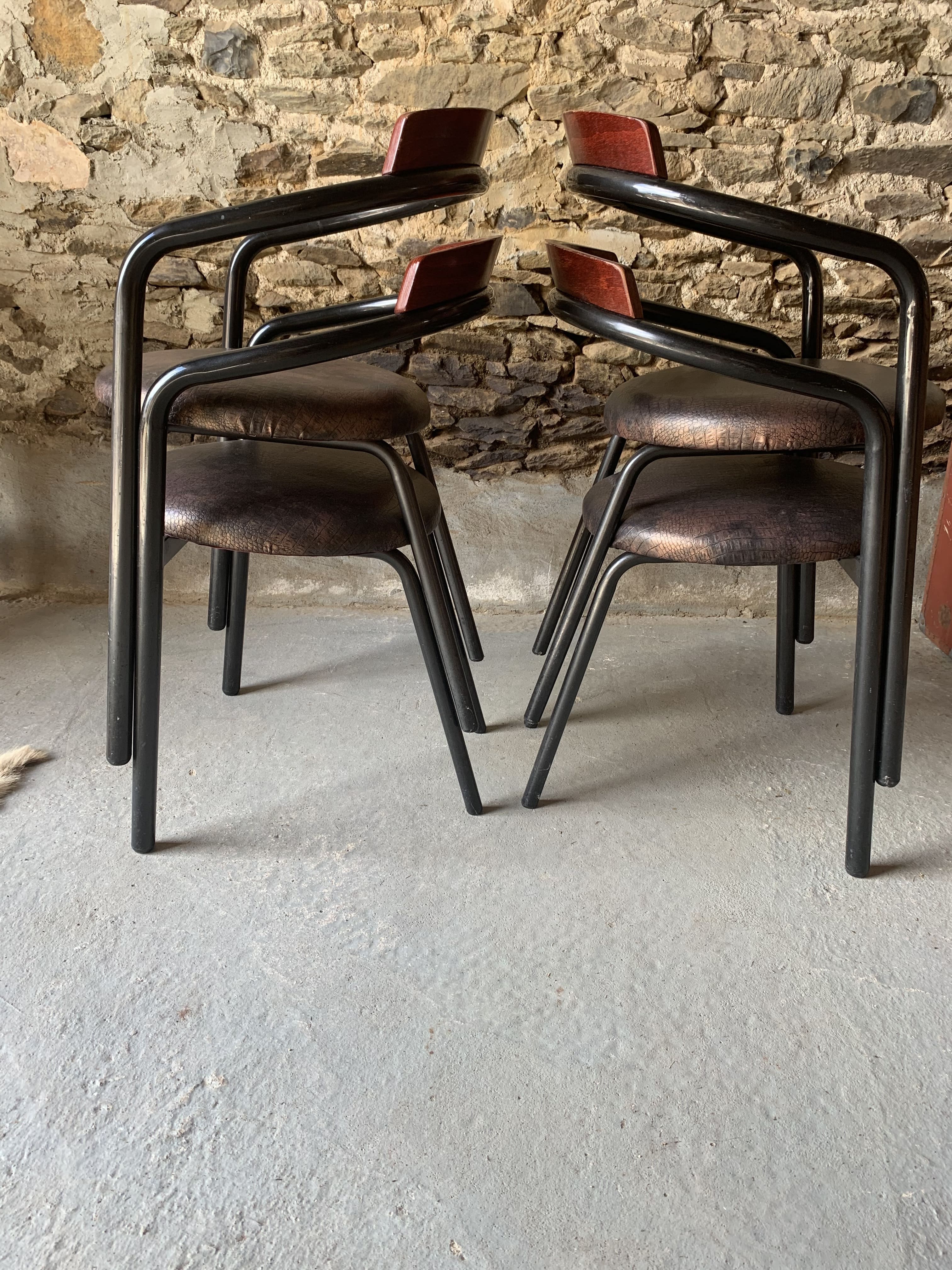 Set of 4 Stif armchairs