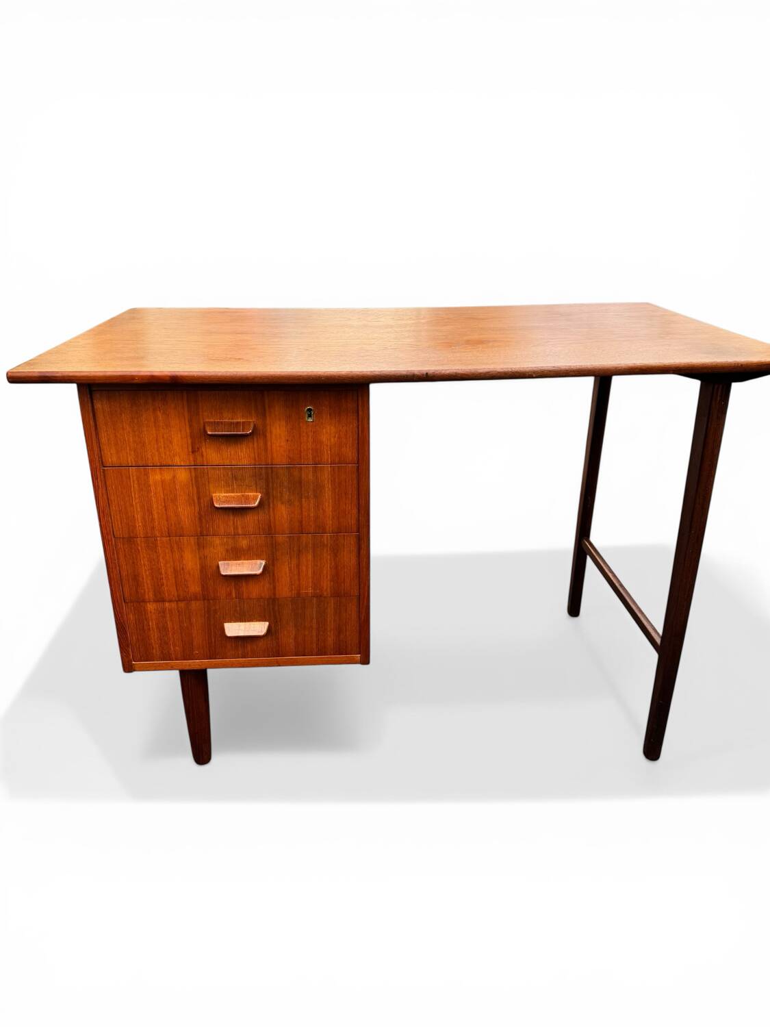 Petit bureau danois – teck – design scandinave – années 1960