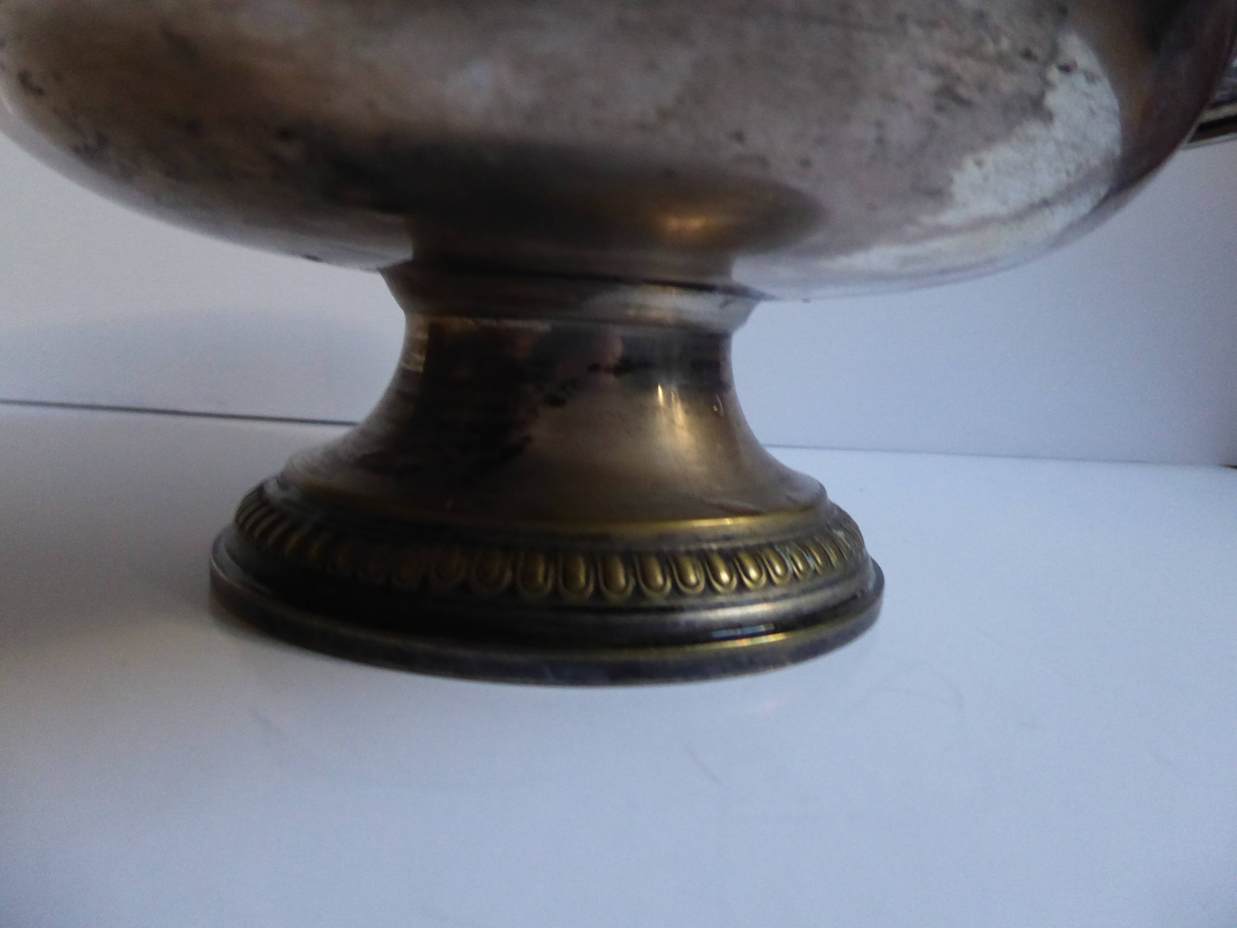 Silver metal pedestal cup Style Louis XVI