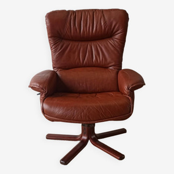 Scandinavian Leather Lounge Chair.