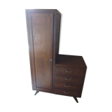 Asymmetrical cabinet