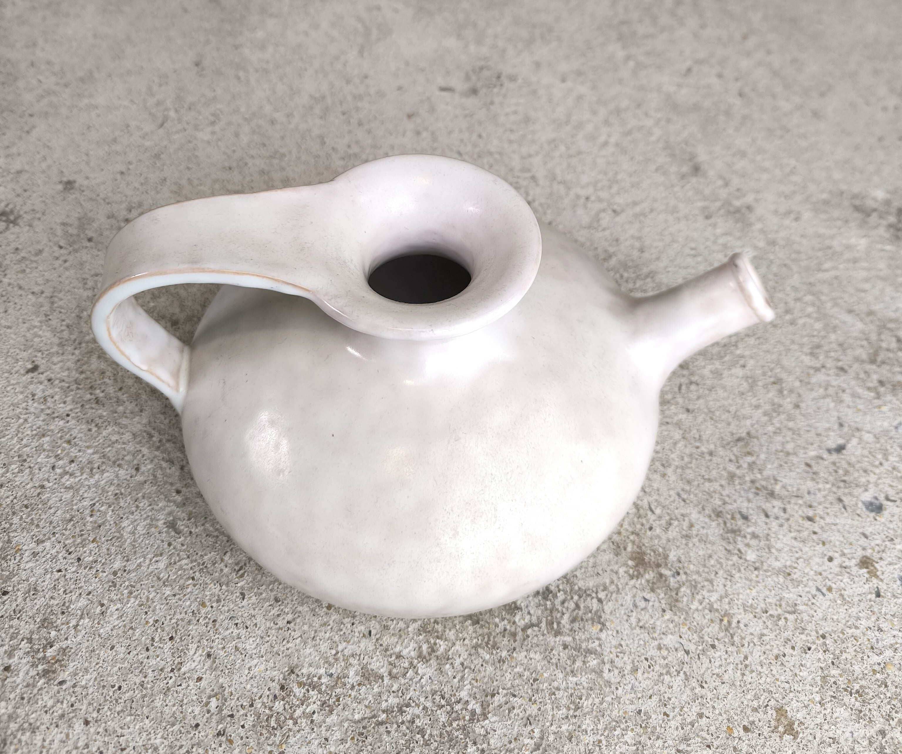 Ceramic jug