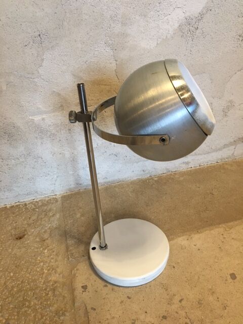 Vintage metal ball lamp