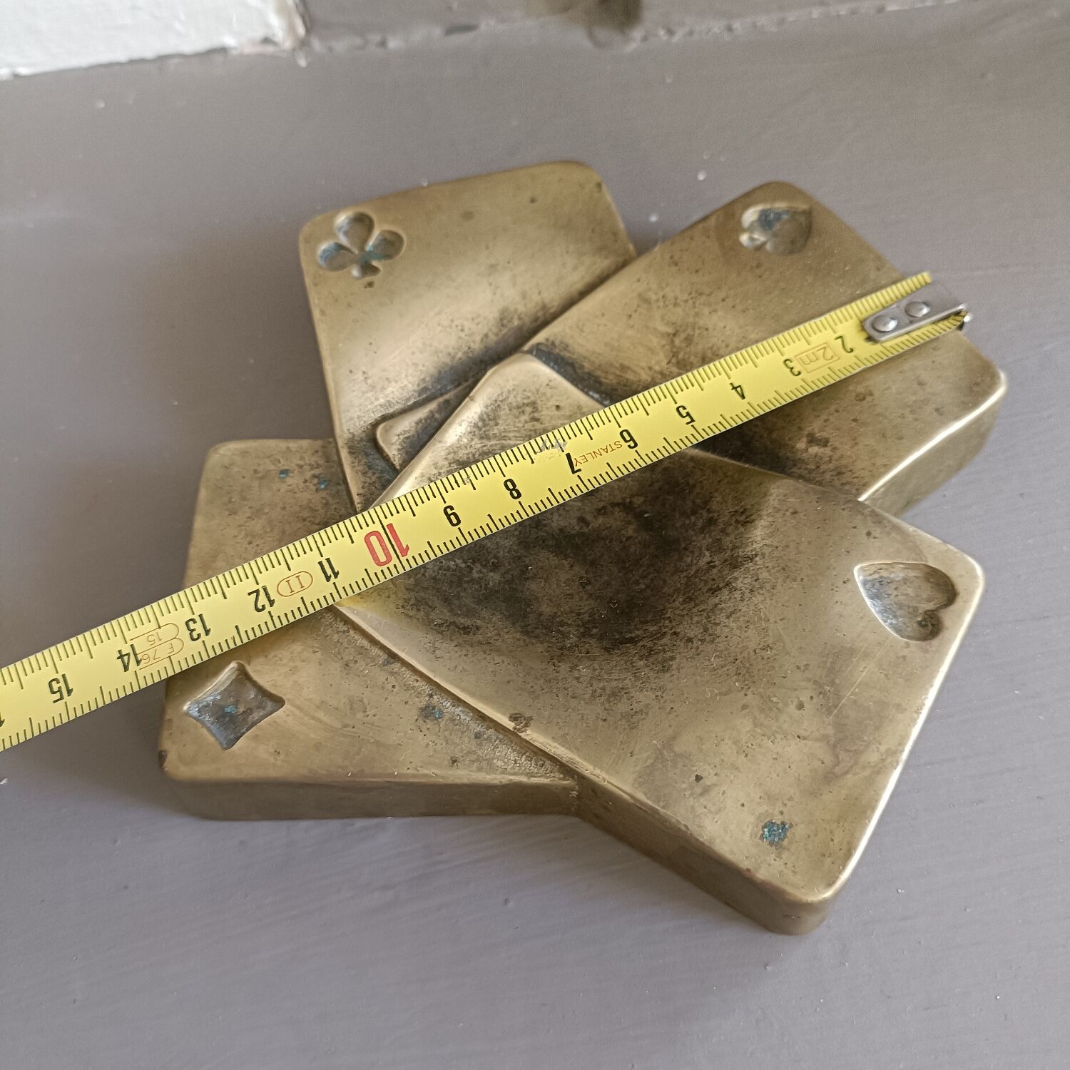 Ashtray, pocket tray playing card