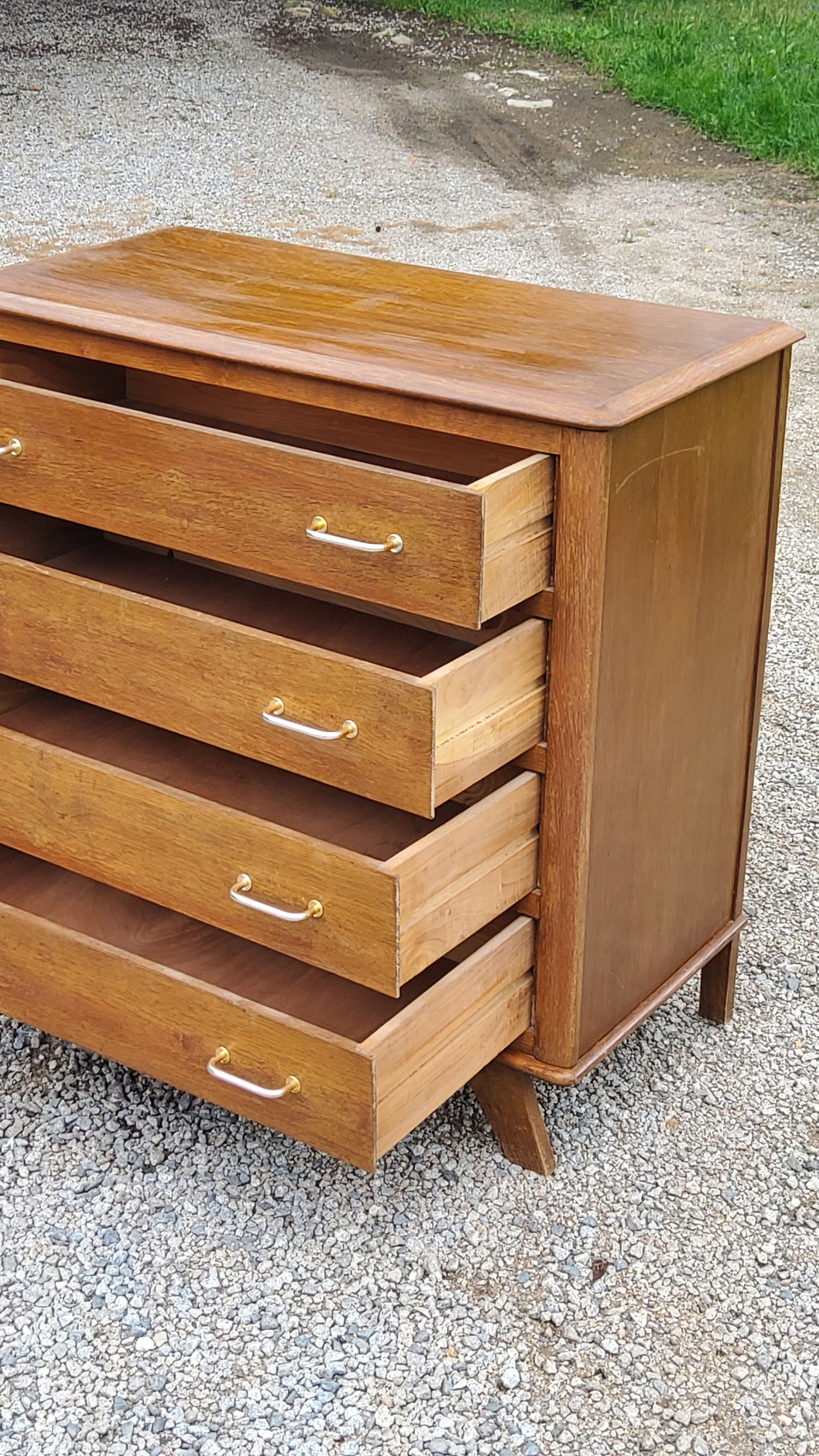 Vintage oak chest of drawers feet compass 4 drawers from the 50s