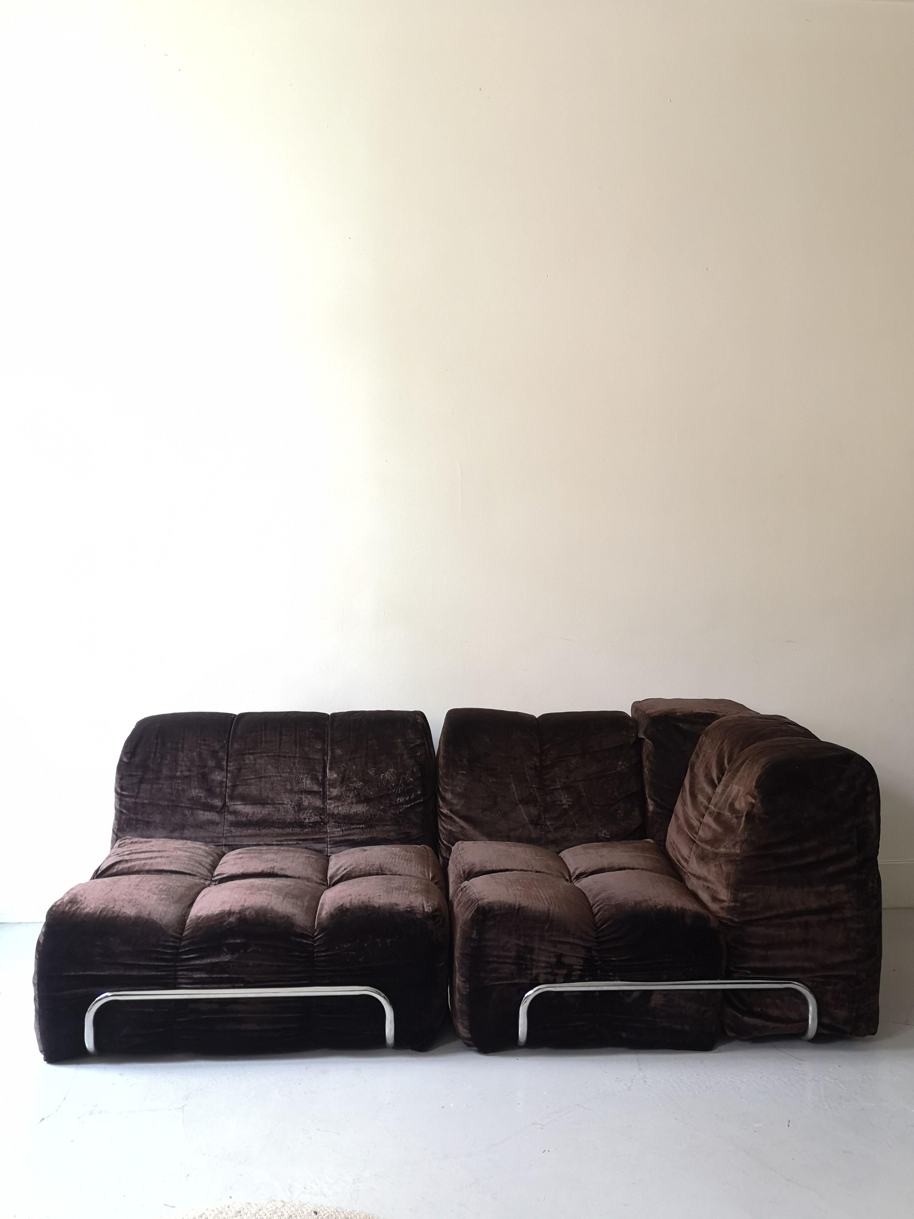 Modular sofa metal and velvet design 1970