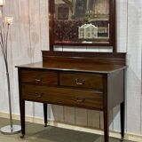English mahogany dressing table from the early 20th century