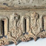Ancien lambrequin en fonte de fer, fronton métal