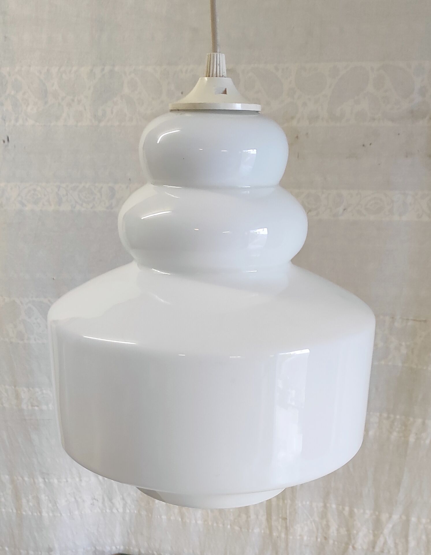 Scandinavian style suspension lampshade in opaline - mid 20th century.