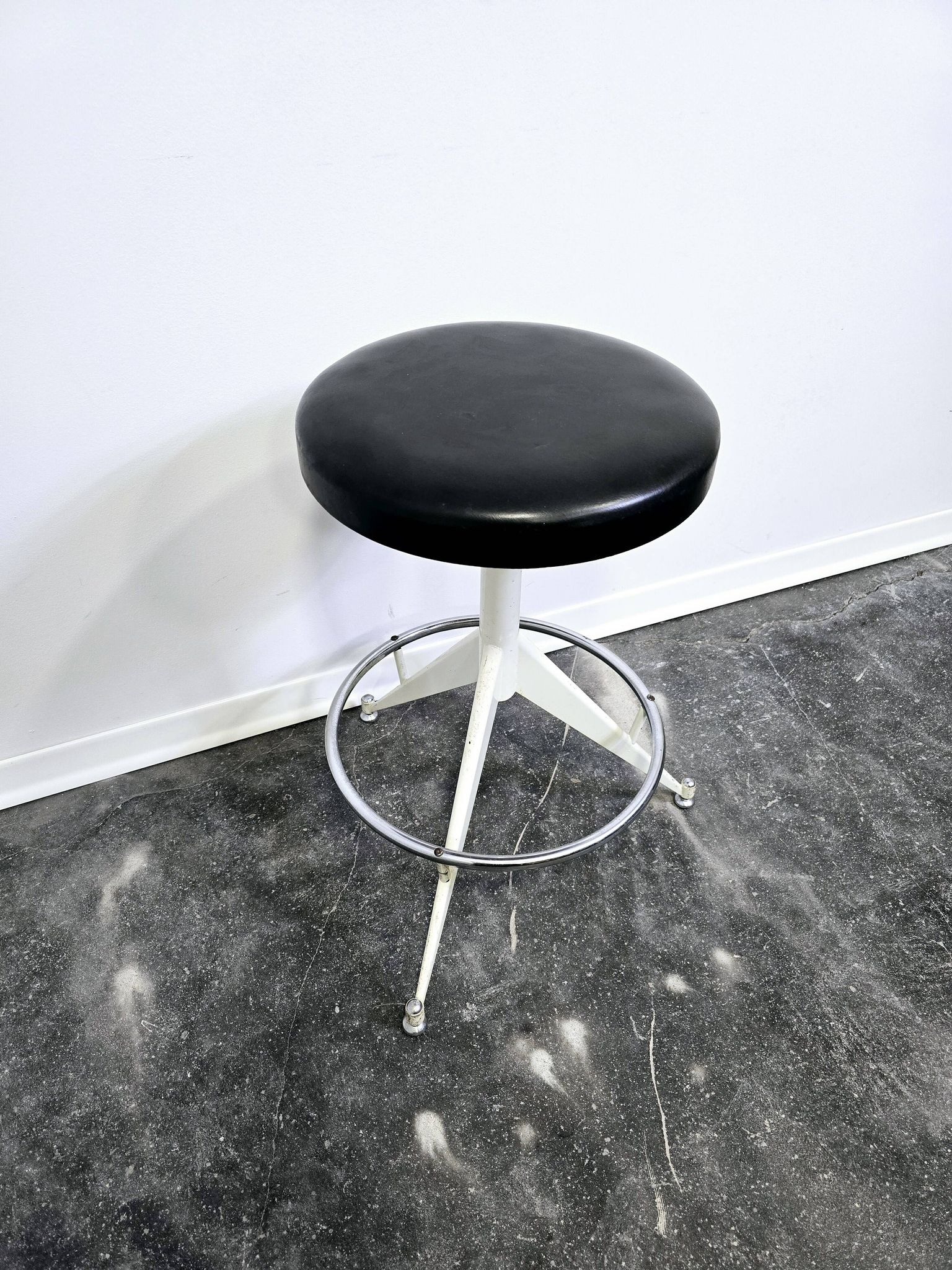 STOOL 1970s