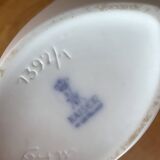 Vintage white porcelain vase AK Kaiser. It is signed Manfred Frey, 1960