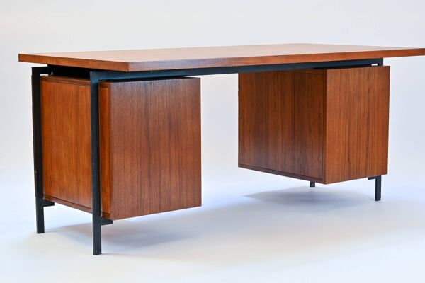Bureau EU02 CEES BRAAKMAN serie japonaise by Pastoe”