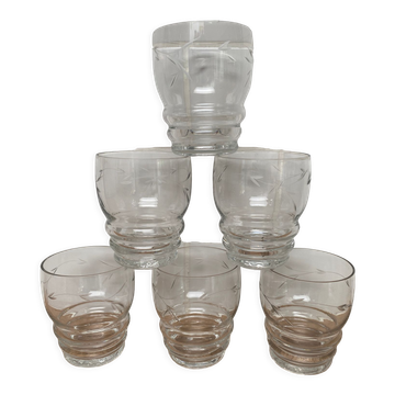Set of 6 engraved glass wine glasses