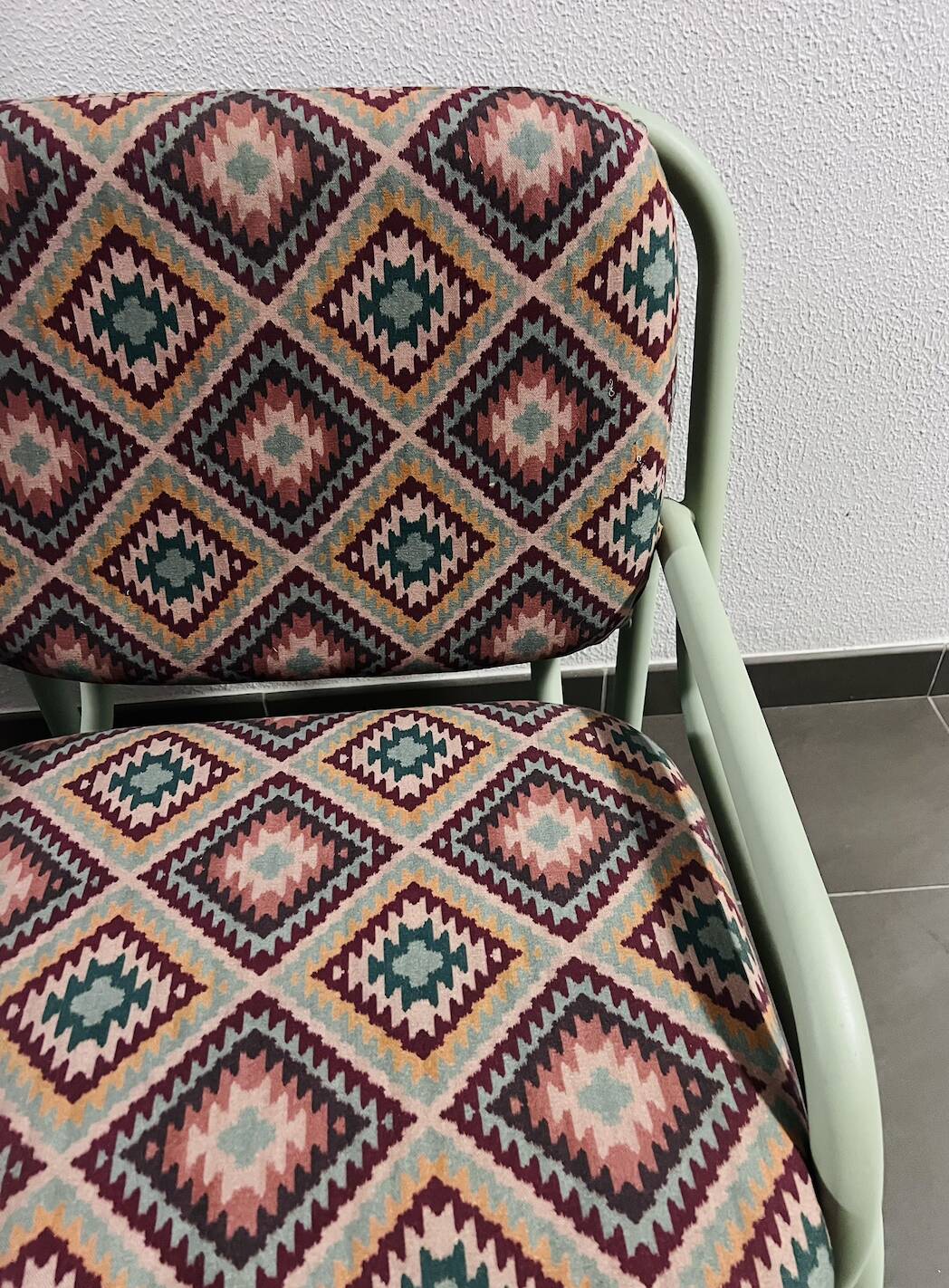 (Lot) 2 Italian armchairs from the 80s (restored)