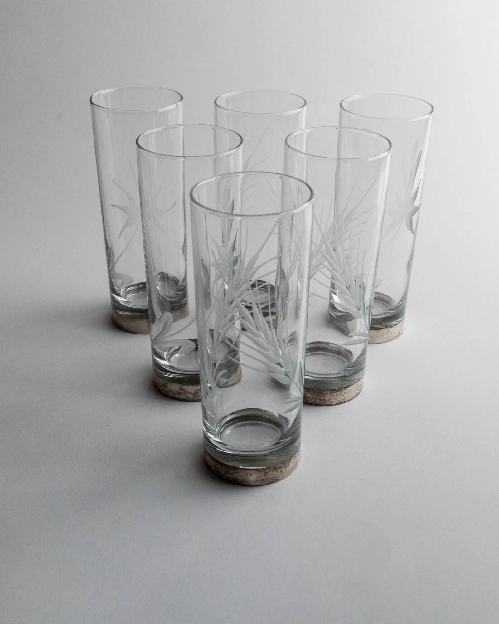 Lot of 6 drinking glasses - silver base, engraved wheat and floral decoration - Italy 1960s