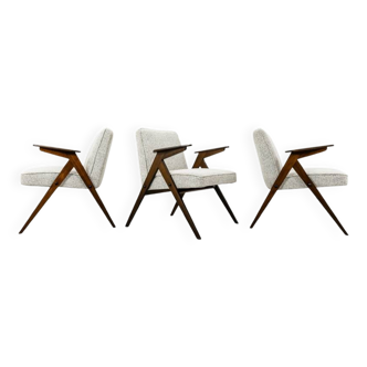 Ensemble de trois fauteuils du milieu du siècle, modèle 300-177 « Bunny », Pologne, années 1970