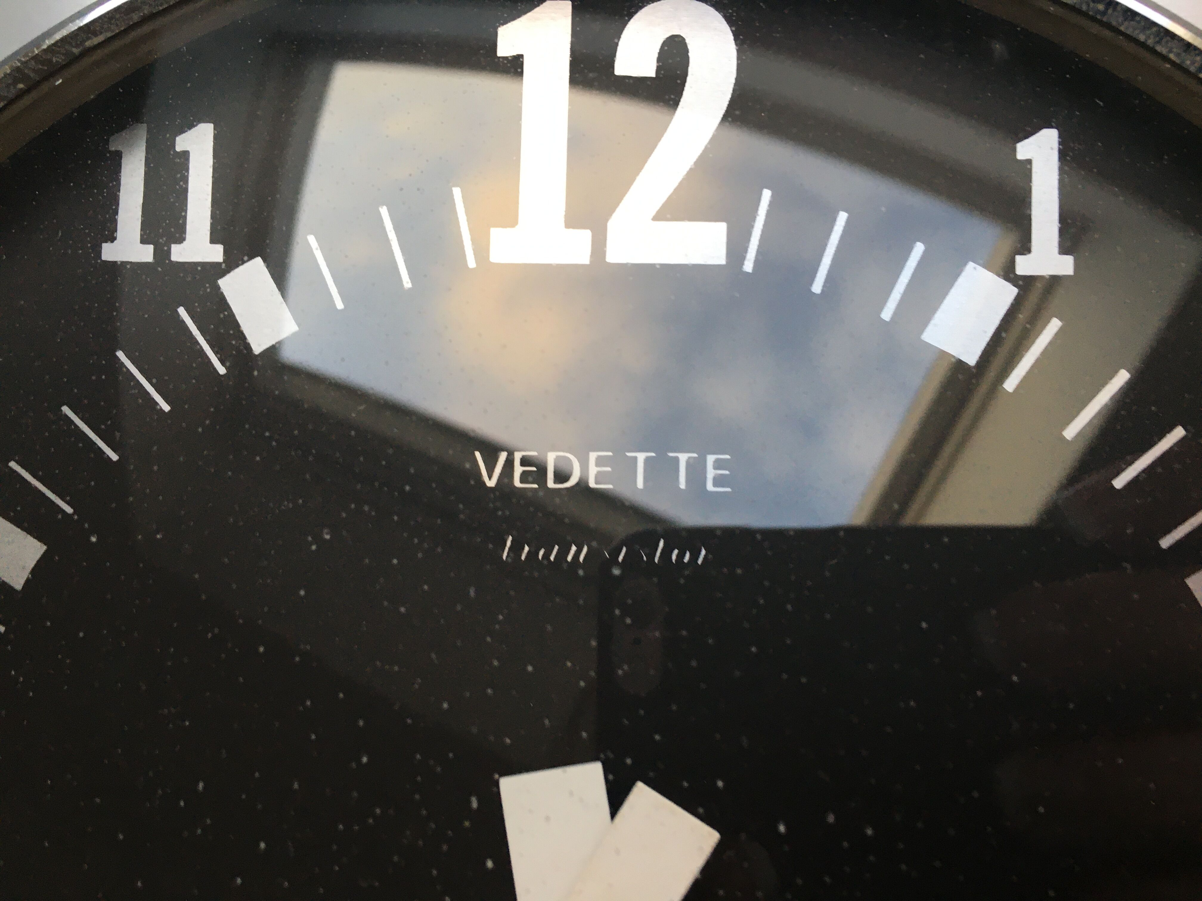 Vedette clock