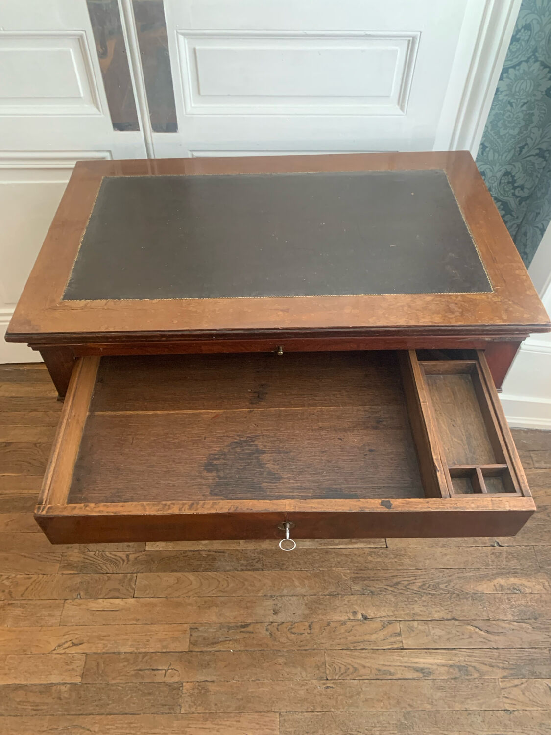 Table à la Tronchin