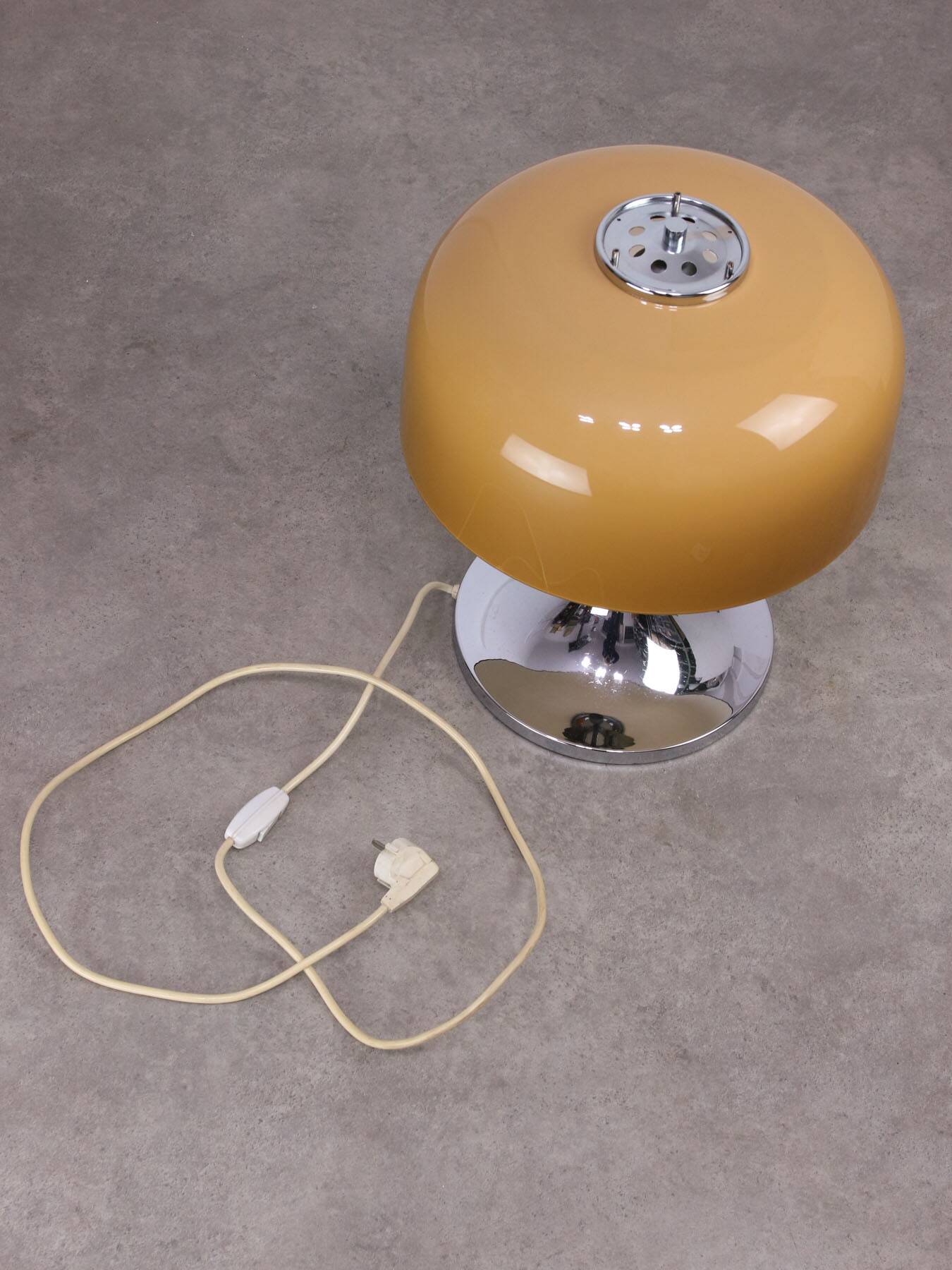 Space Age Medusa Table Lamp by Luigi Massoni for Guzzini