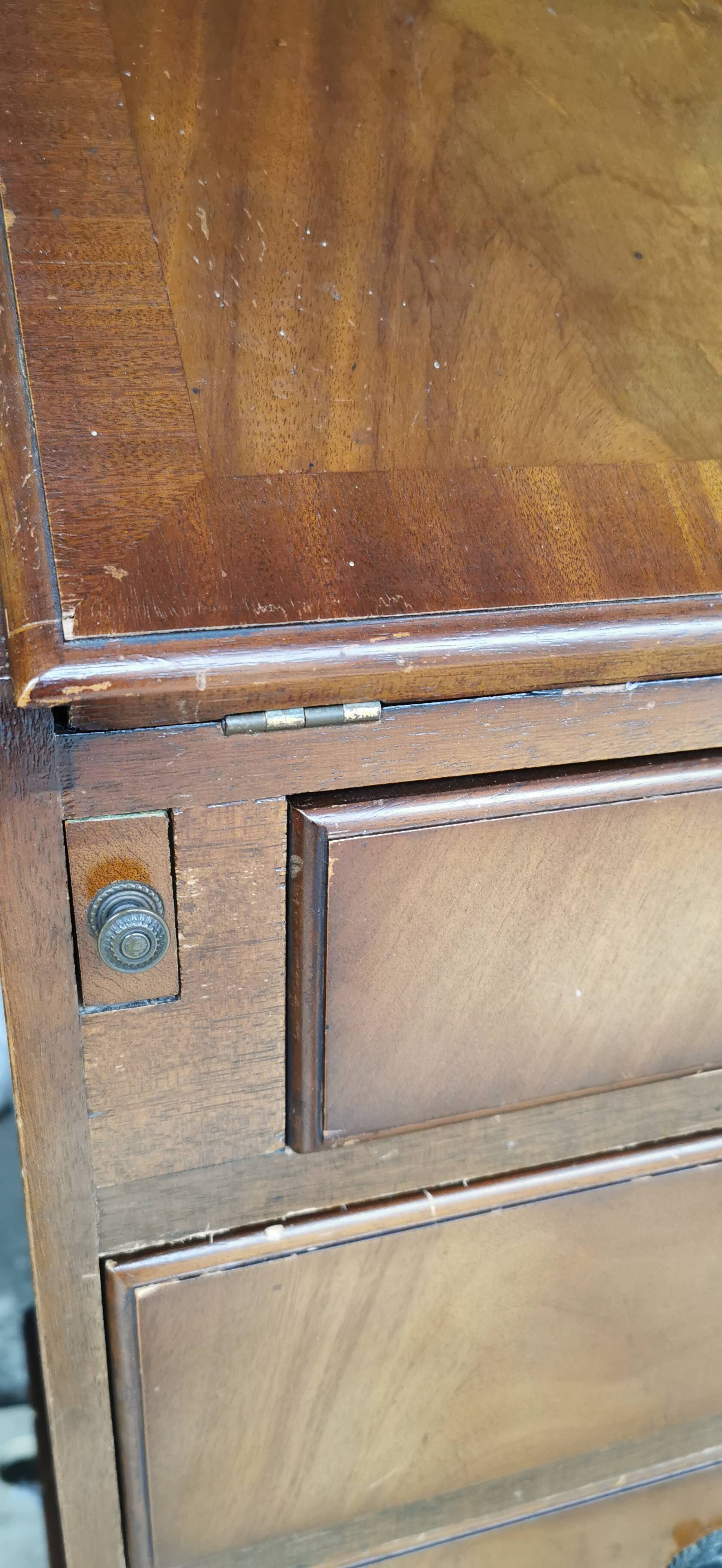 Bureau secrétaire ancien en bois – abattant, cuir, clé