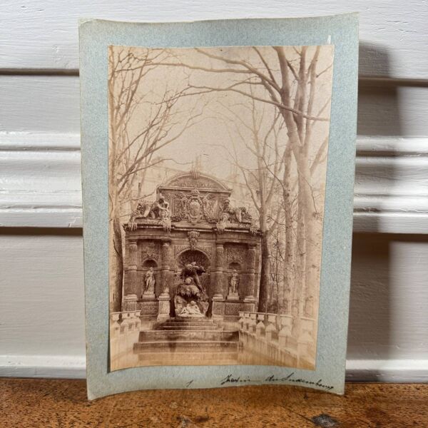 Photo albumine contrecollée sur carton Jardin du Luxembourg XIXe