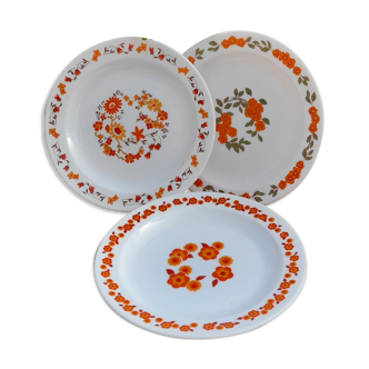 3 plates dessert orange flowers Arcopal, vintage