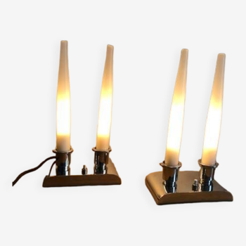 Paire de lampes art deco en chrome et opaline