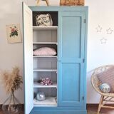 Old boarding cabinet
