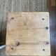 Tabouret d'atelier en bois brut