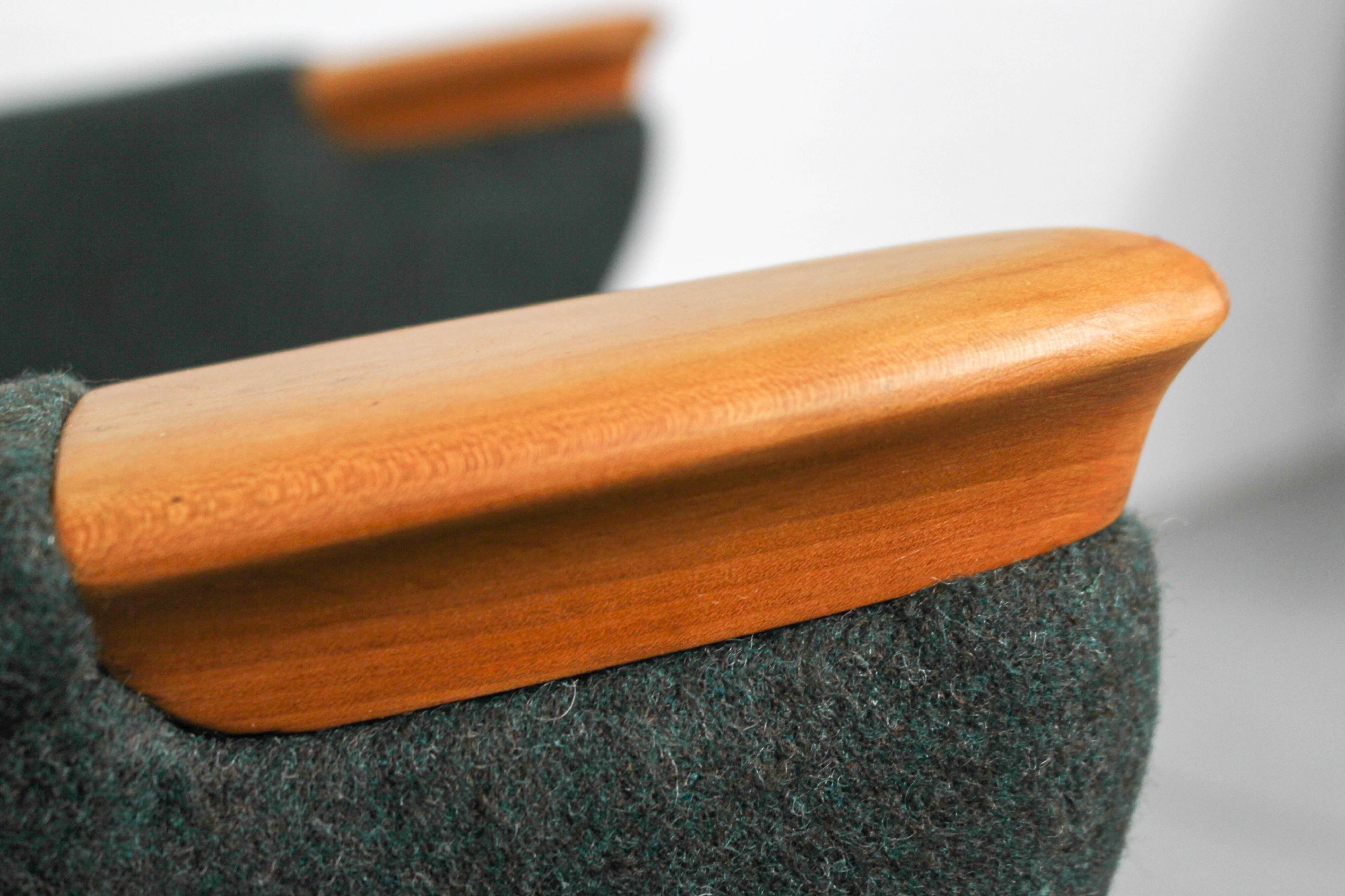 Kurt Olsen lounge chair No 221, Slagelse Møbelvaerk, 1960s