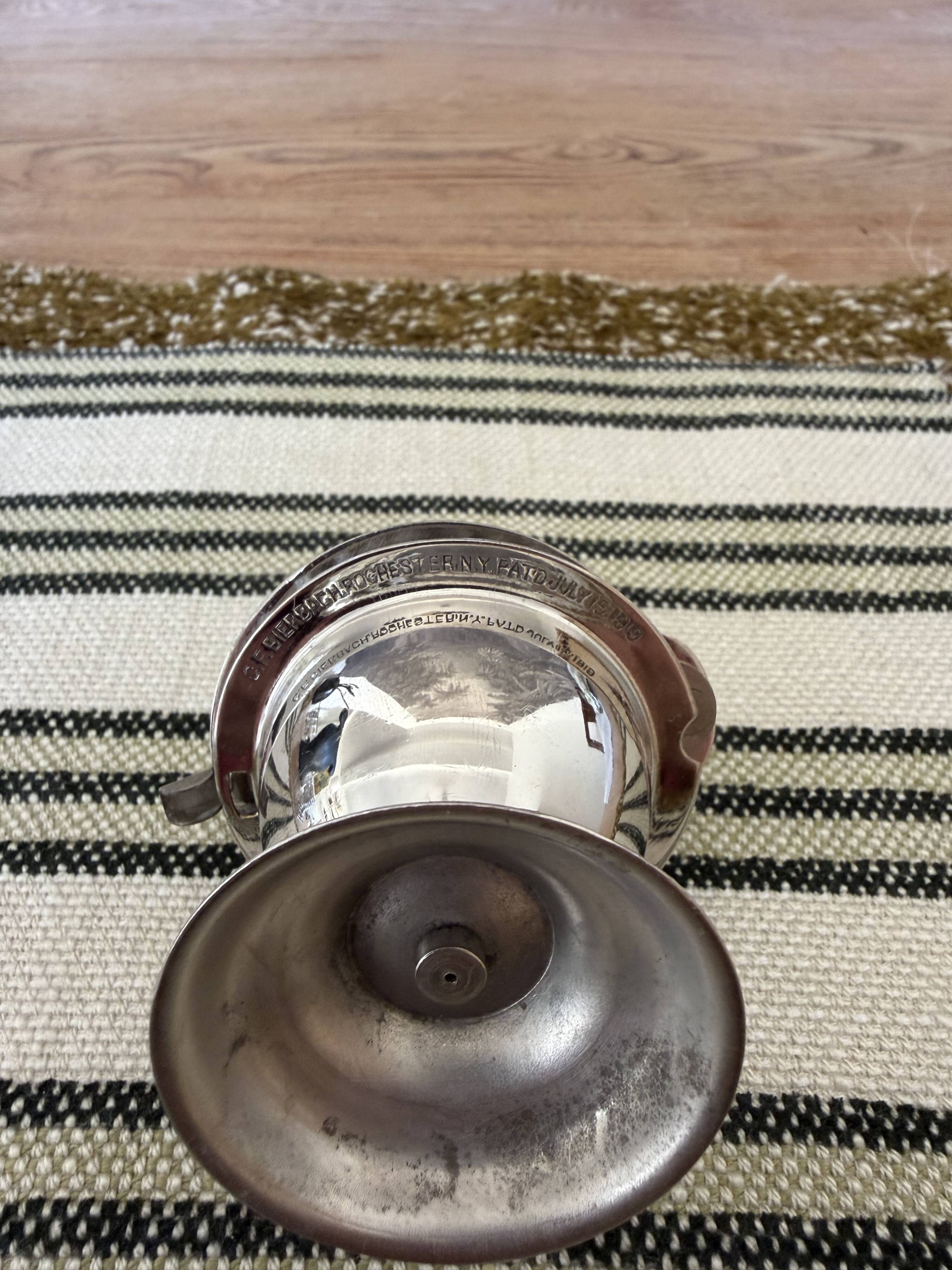 Ancien coupe-oeuf / coquetier