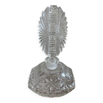Flacon carafe en verre taillé