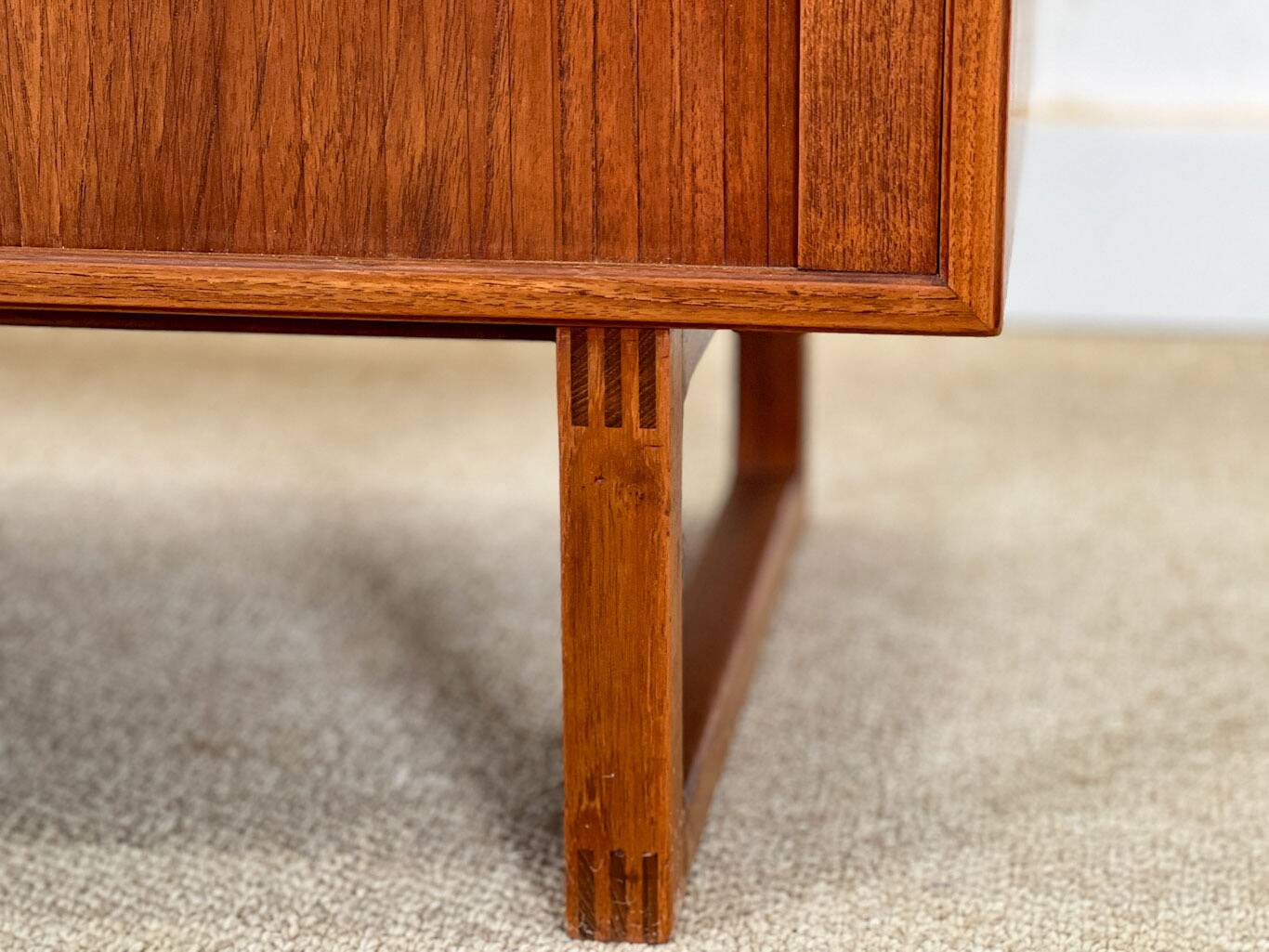 Børge Mogensen sideboard (tambour doors)