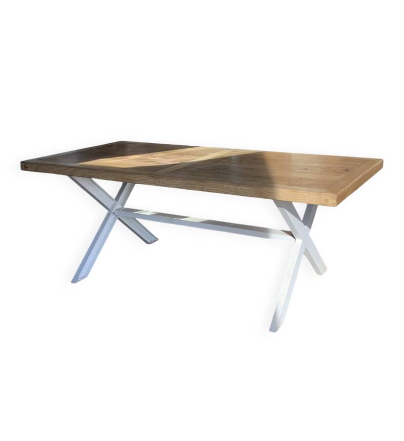 Dining table for 6-8 people