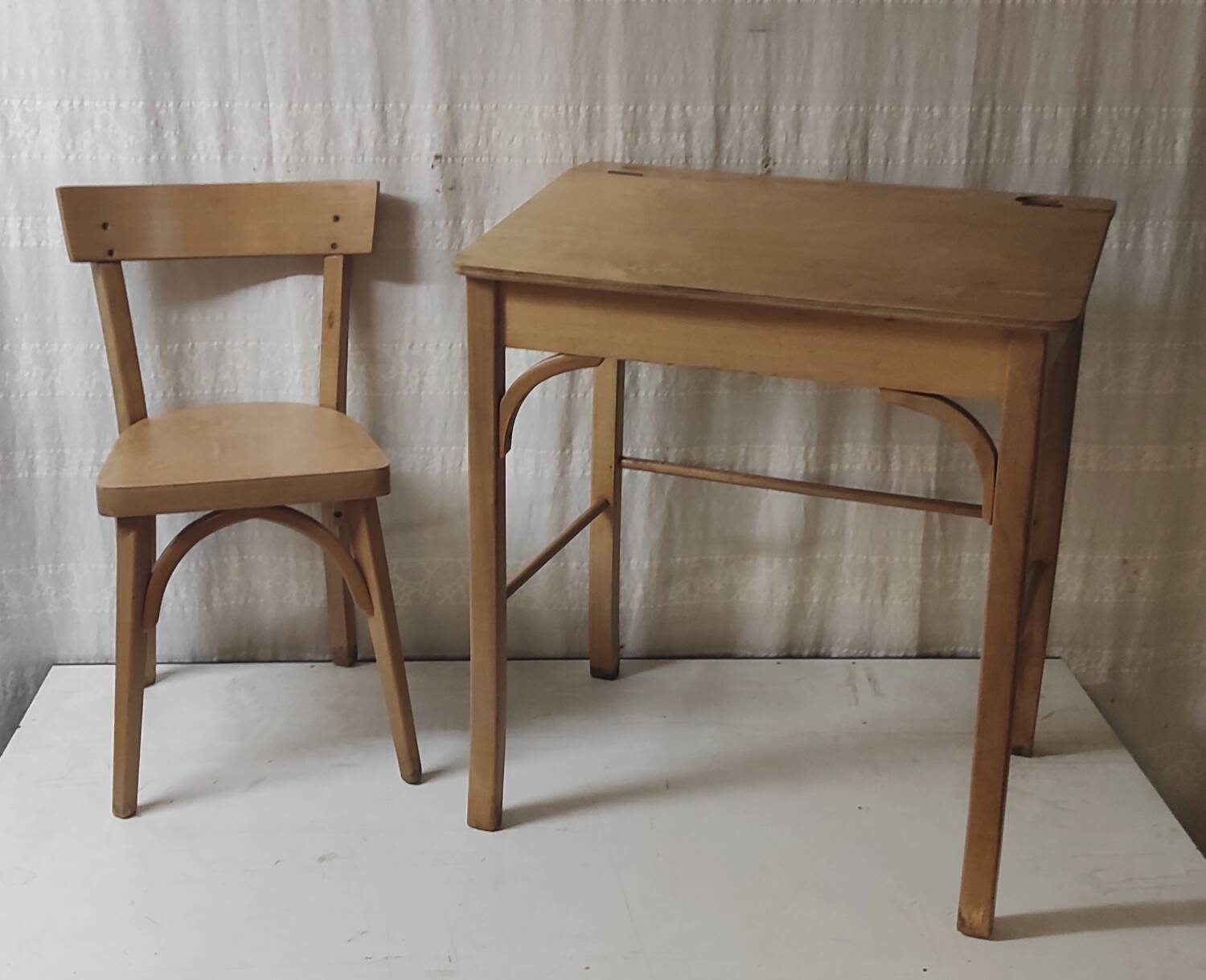 Wooden children's desk and chair - mid-20th century