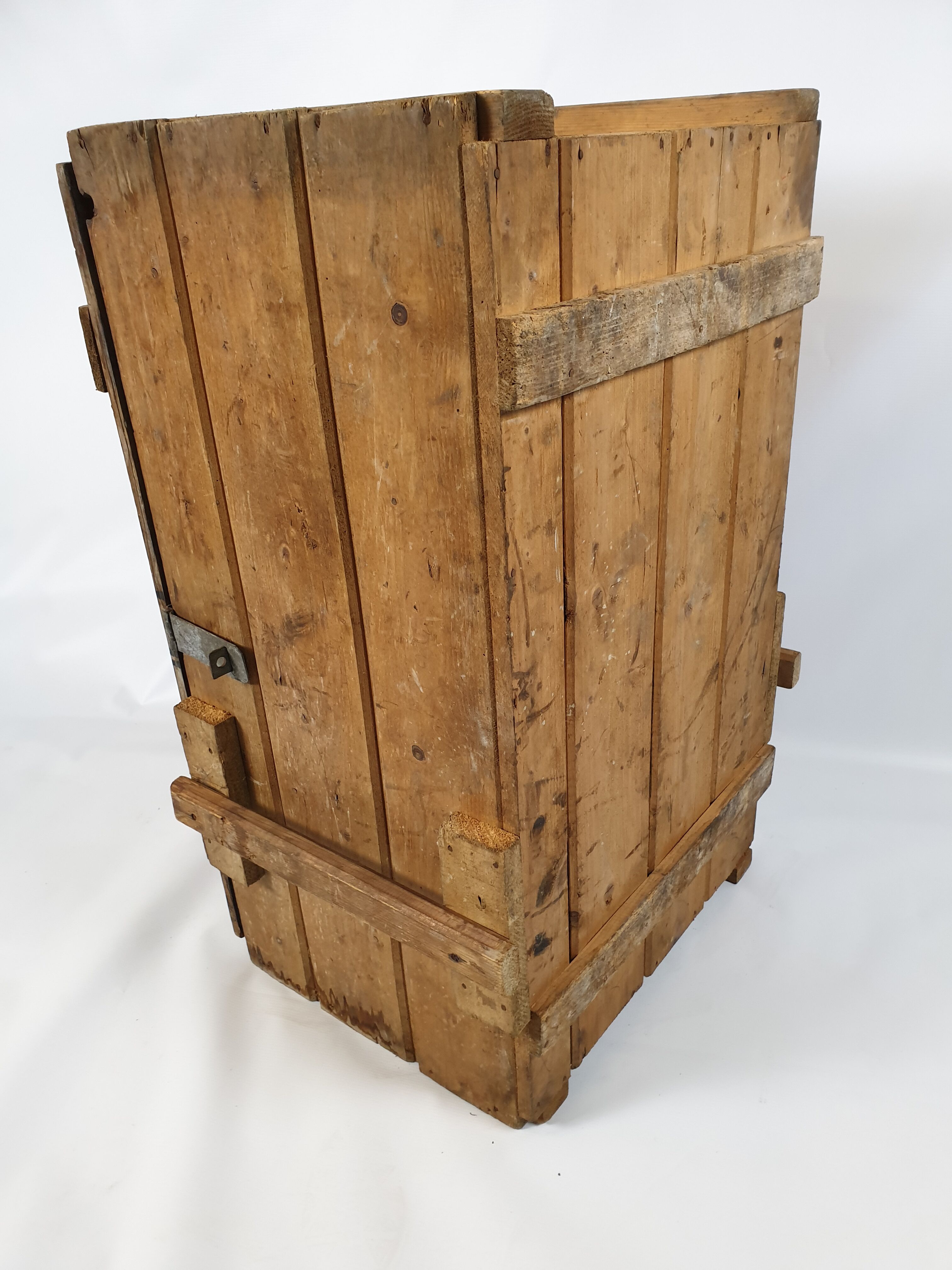 Caisse de transport en bois
