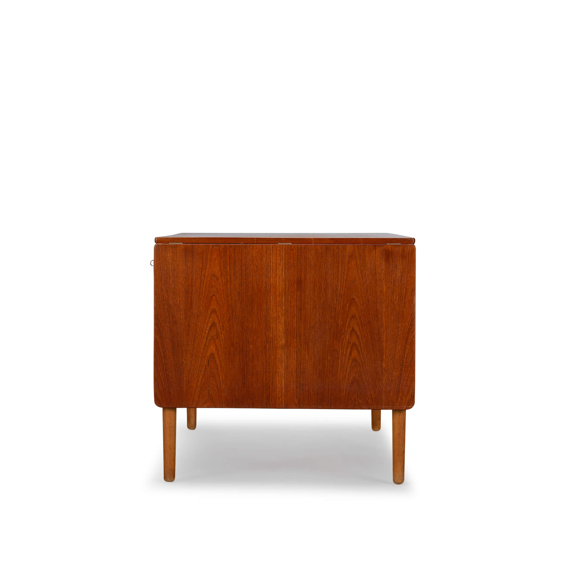 Design midcentury modern desk AT-305 by Hans J. Wegner for Andreas Tuck, 1950s